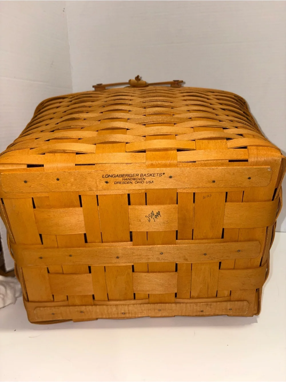 Longaberger 1999 Wooden Basket with Plastic Liner & Riser- Vintage 13x16.5